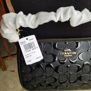 Signature Coach Pouch